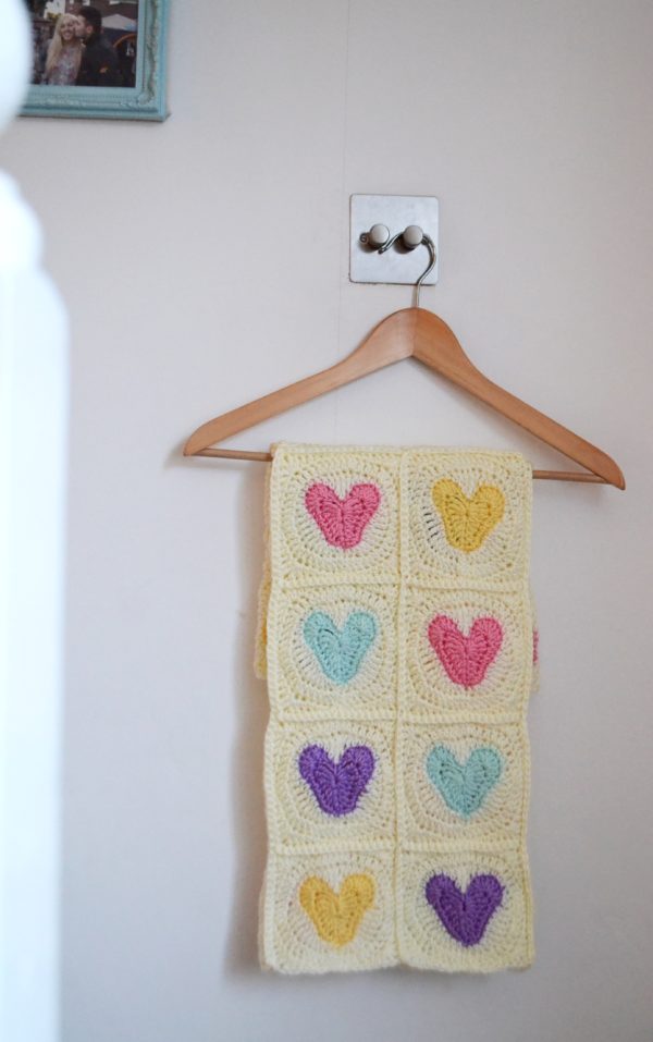 Heart-Crochet-blanket