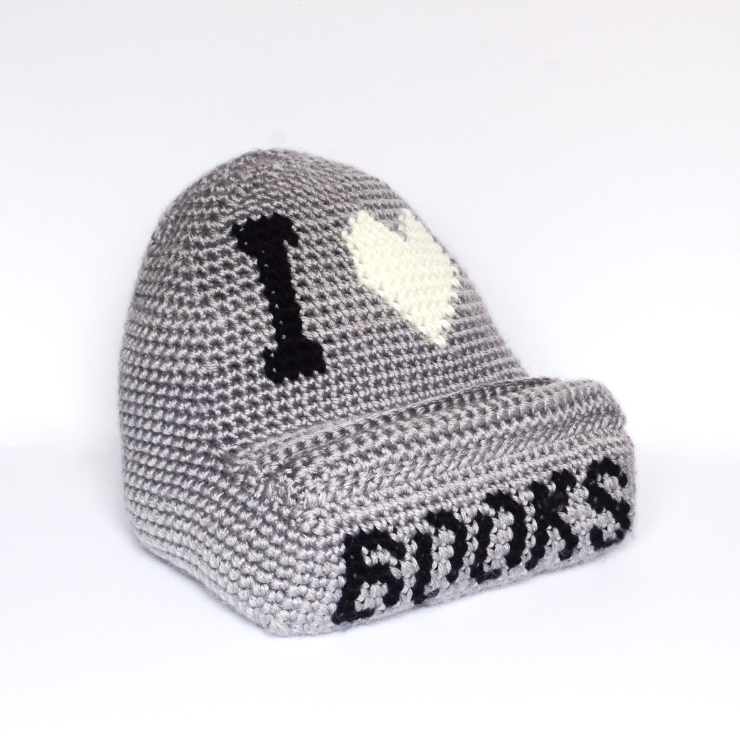 I <3 music and I <3 books tablet book holder 2 crochet patterns e-book - Image 2